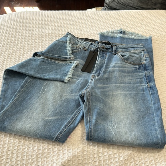 Black Label NWT High Waisted Ankle Flare Jeans - Picture 1 of 12